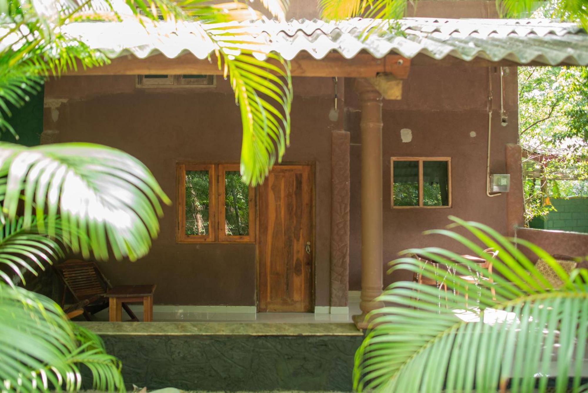 Silent Bungalow Udawalawe Esterno foto